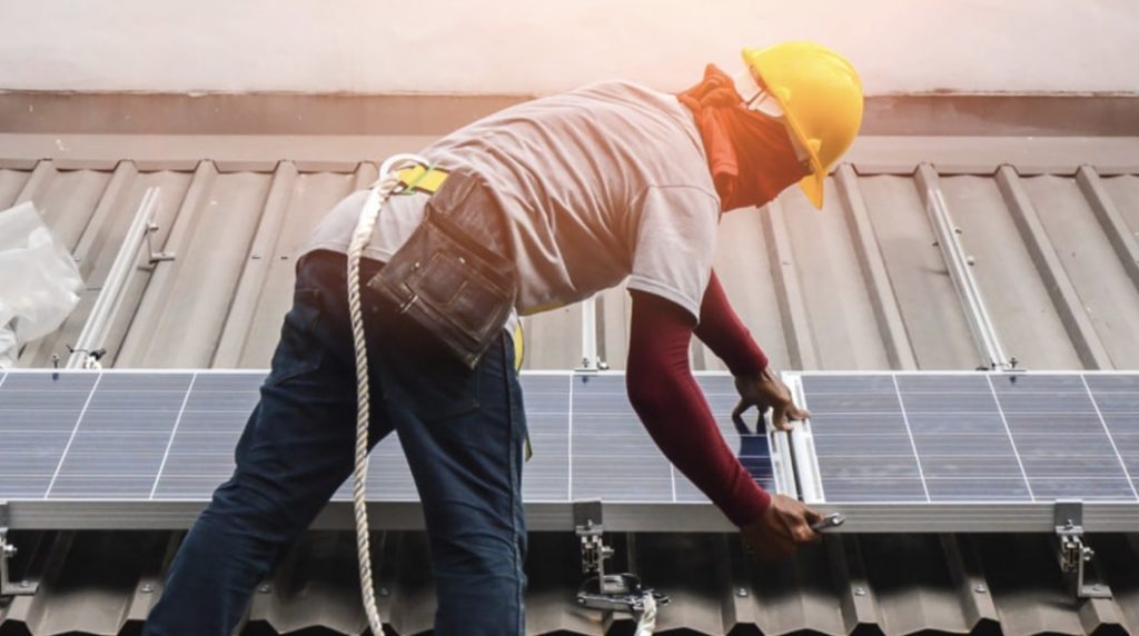 How to Maintain Your Solar Panels