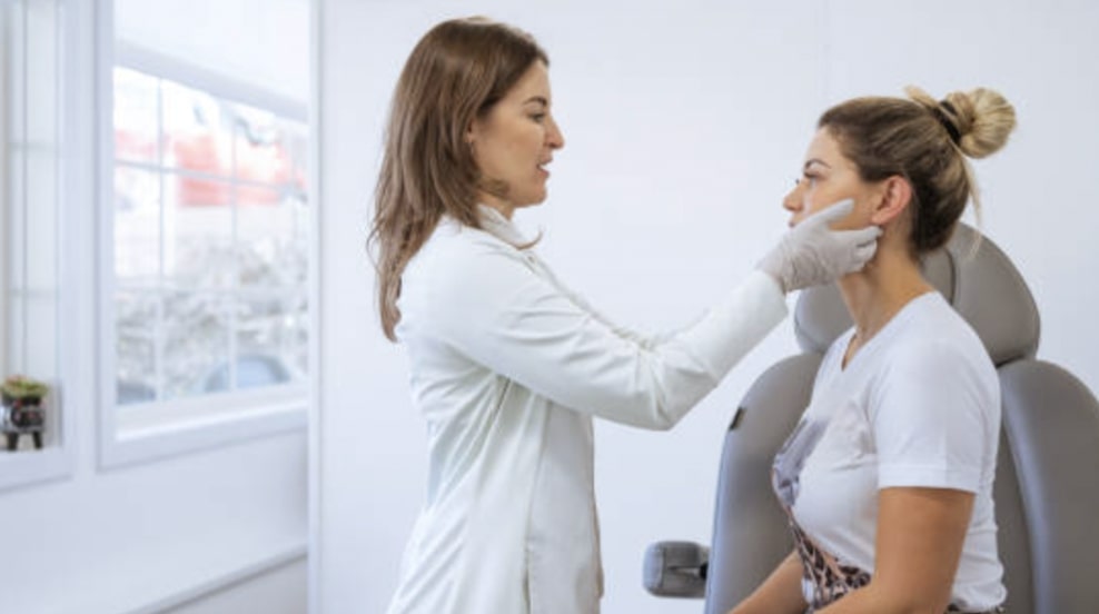 How to Prevent and Treat Stress Acne