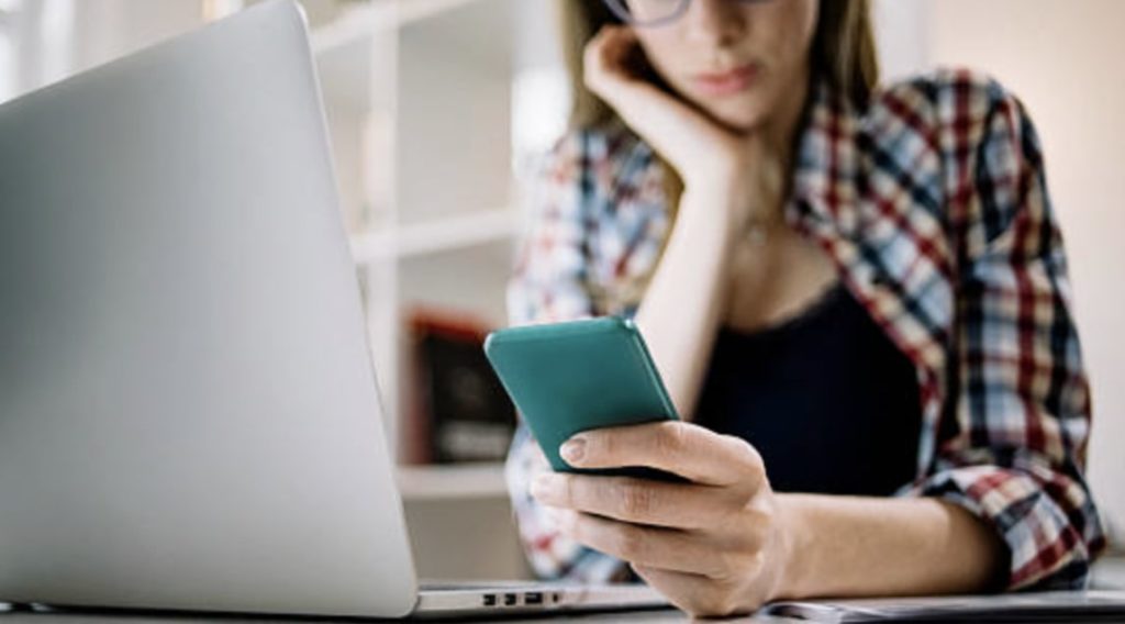 Set automatic updates on your devices