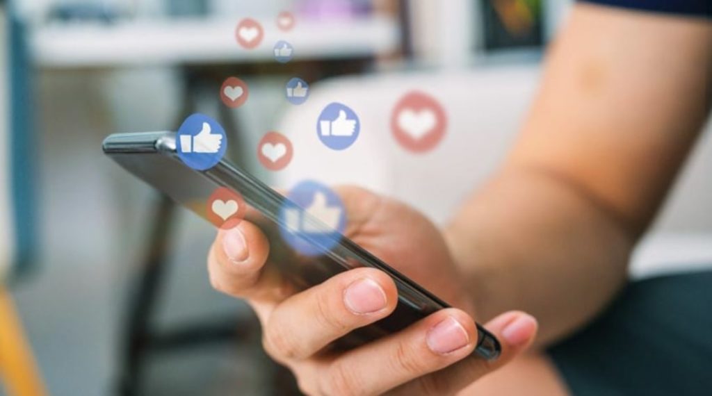 Sharing personal information on social media