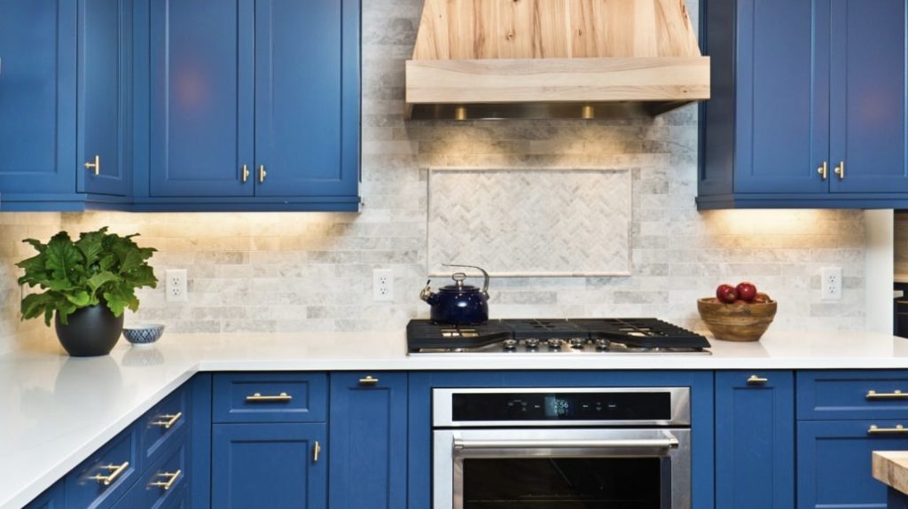 Steps to Take for Repainting Your Kitchen Cabinets