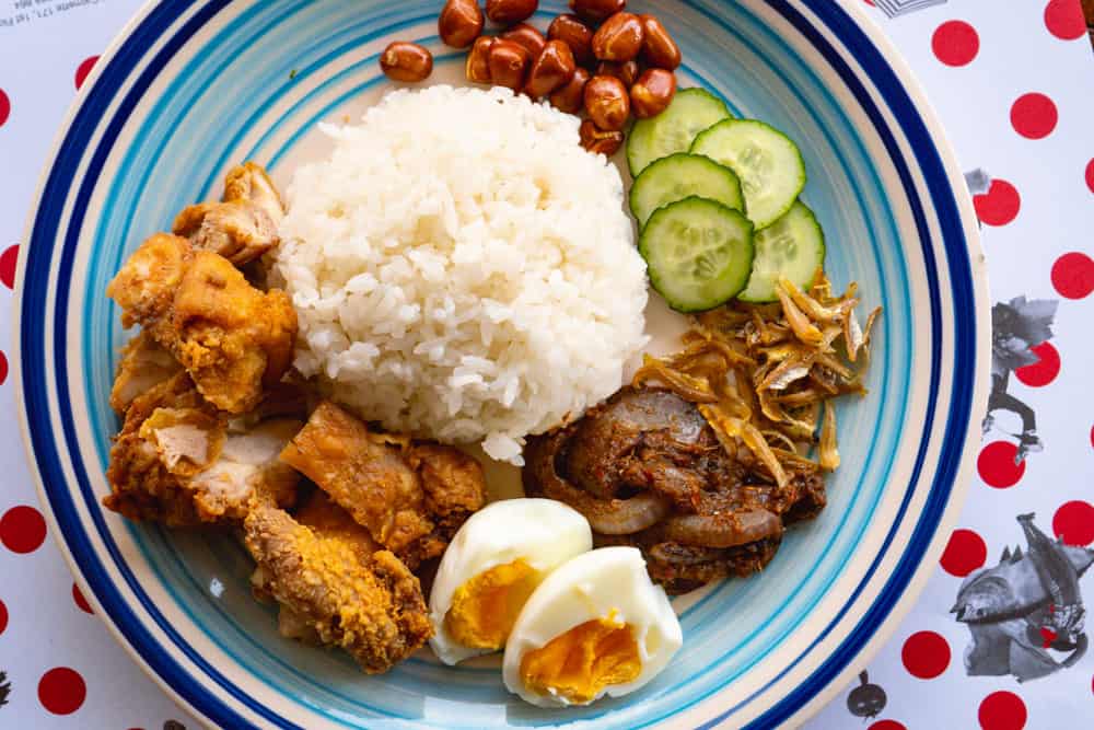 Indulge in Malaysia’s authentic dishes