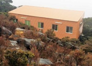 Lemaing Hut