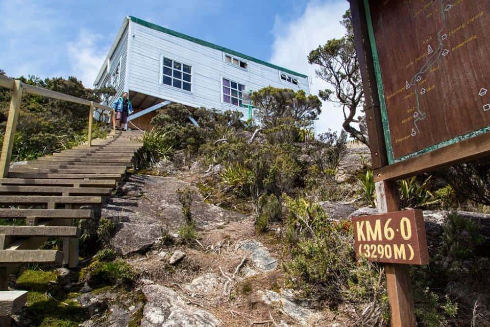 Pendant Hut