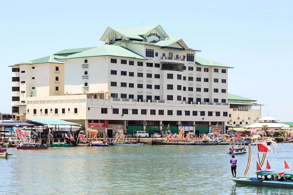 Seafest Hotel
